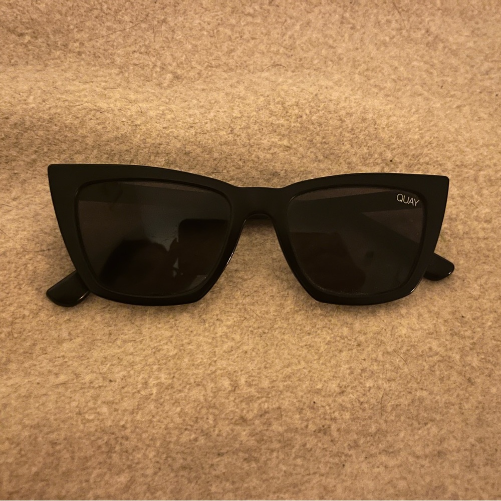 Don’t At Me - Quay x Desi Sunglasses